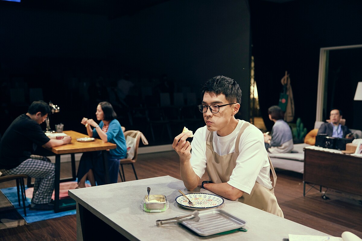 《婚內失戀》黃人傑二度演出「小志」，希望送給該角色一個心理諮商師。