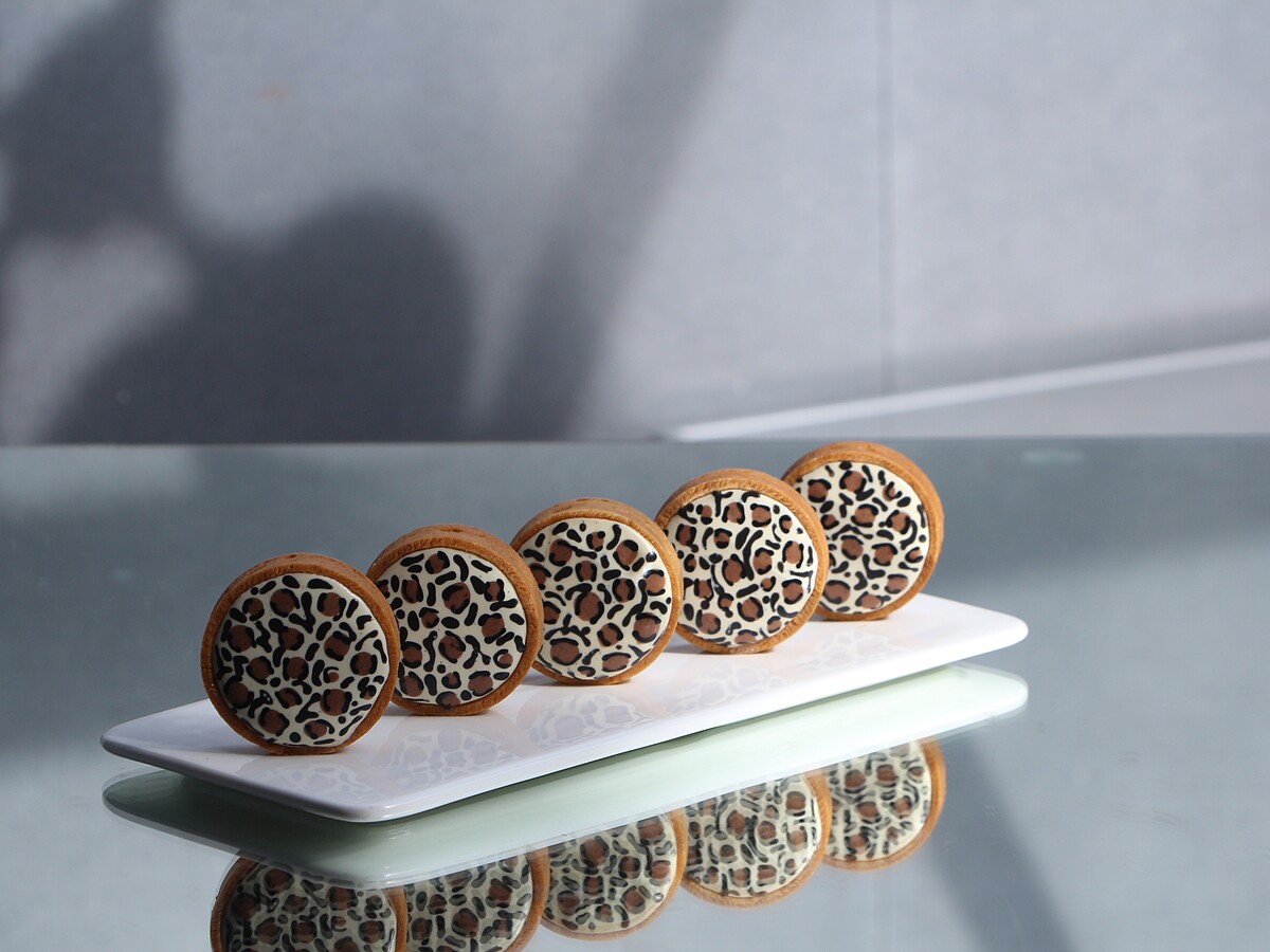 「偷偷 TOUTOU」豹紋香草乳酪