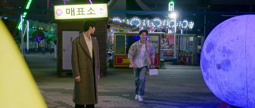 善宰幾乎看著自己來遊樂園