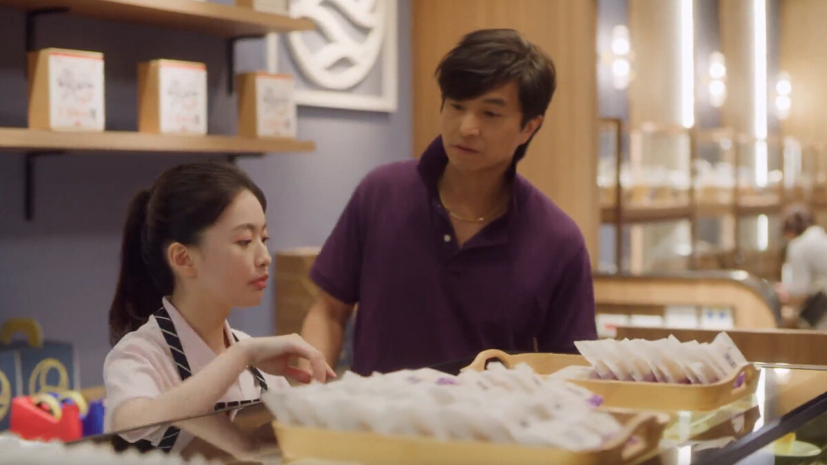 妮妮因為爸爸秉孝不好好做人而十分難過。