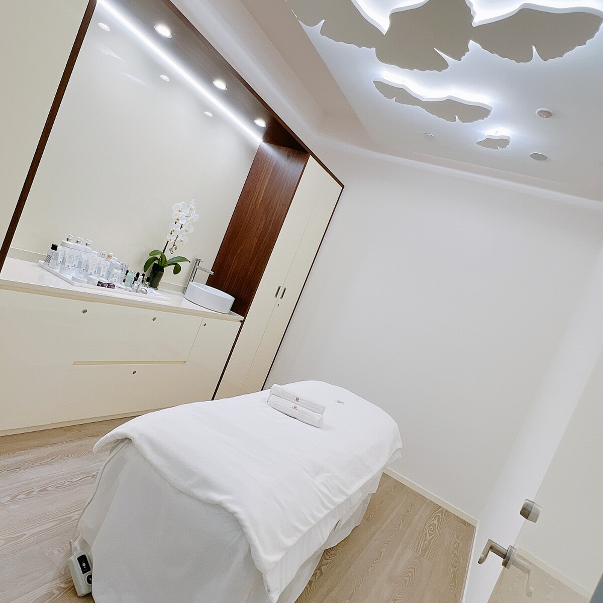 Sisley台北101旗艦店護膚室。