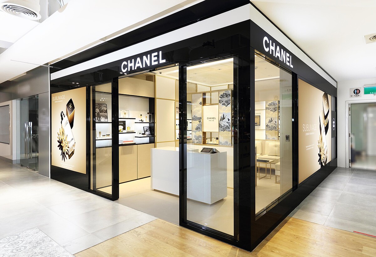 香奈兒位於高雄漢神巨蛋購物廣場的護膚中心。