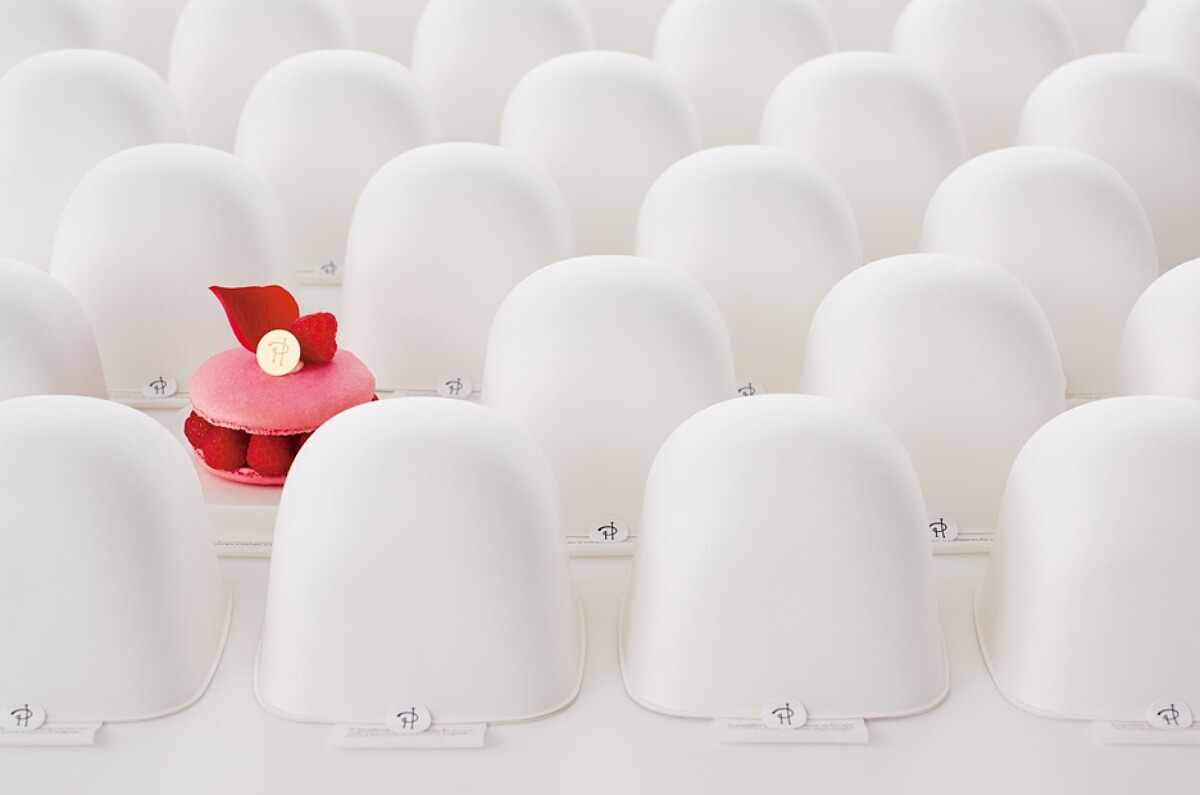 設計大師原研哉為「Ispahan」設計了一系列包裝。