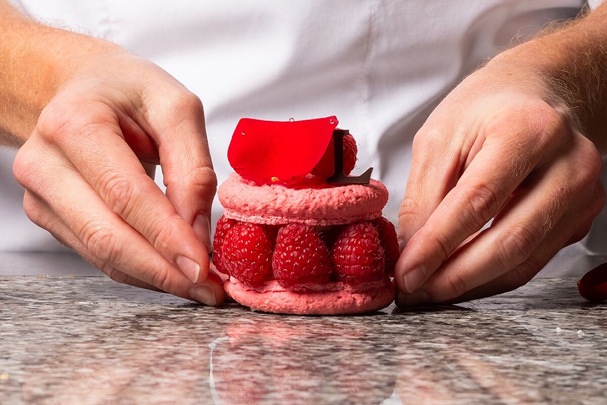 經典的「Ispahan」就是在「Ladur&eacute;e」時期創作出來的。