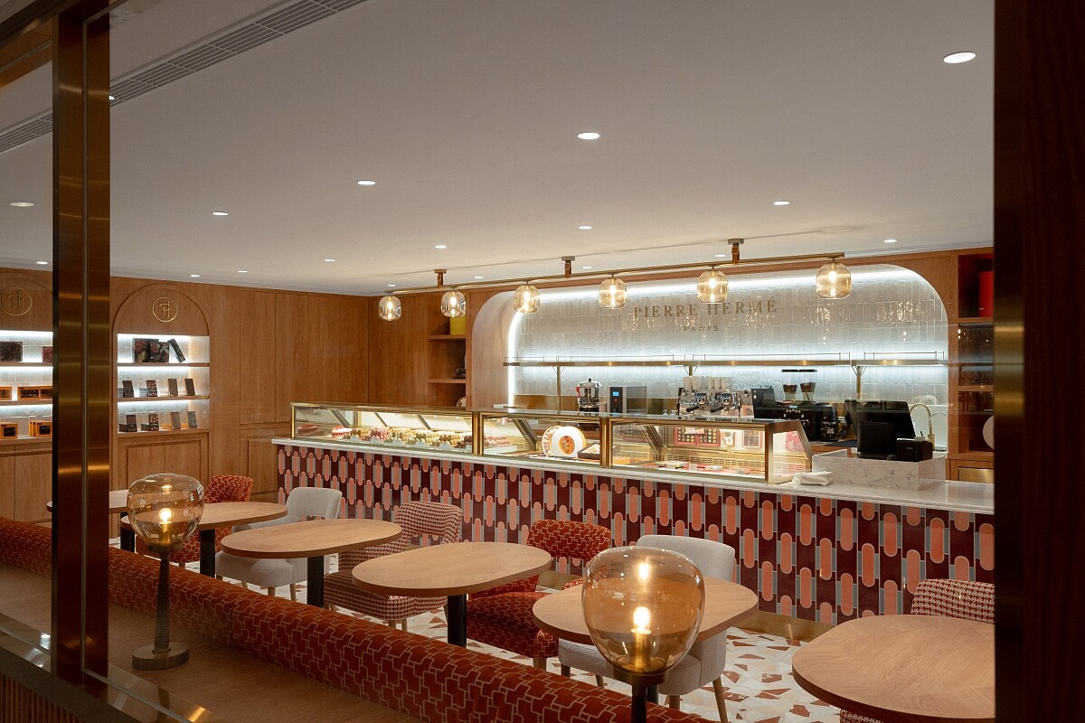 「Caf&eacute; PIERRE HERM&Eacute; PARIS」台北店。