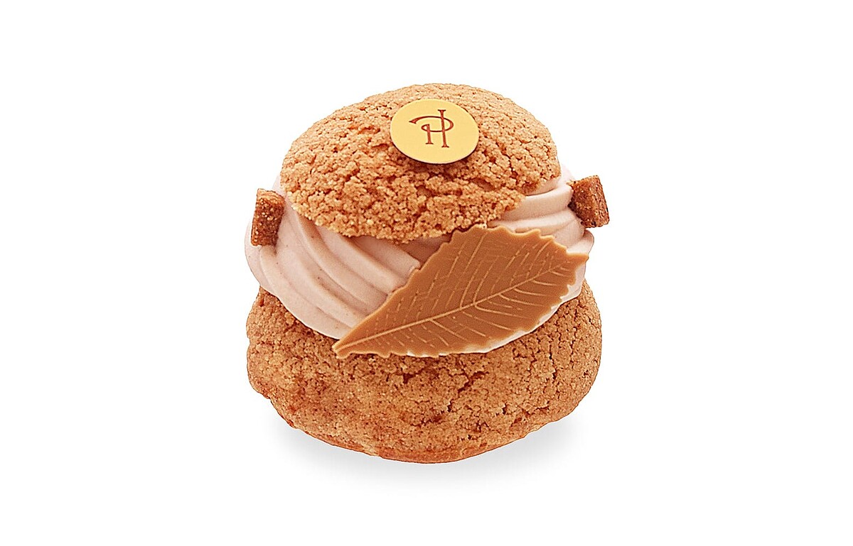 「致敬 Fetish Hommage」系列的甜點，是款將栗子的甜美和洋梨的果香巧妙結合的風味組合。