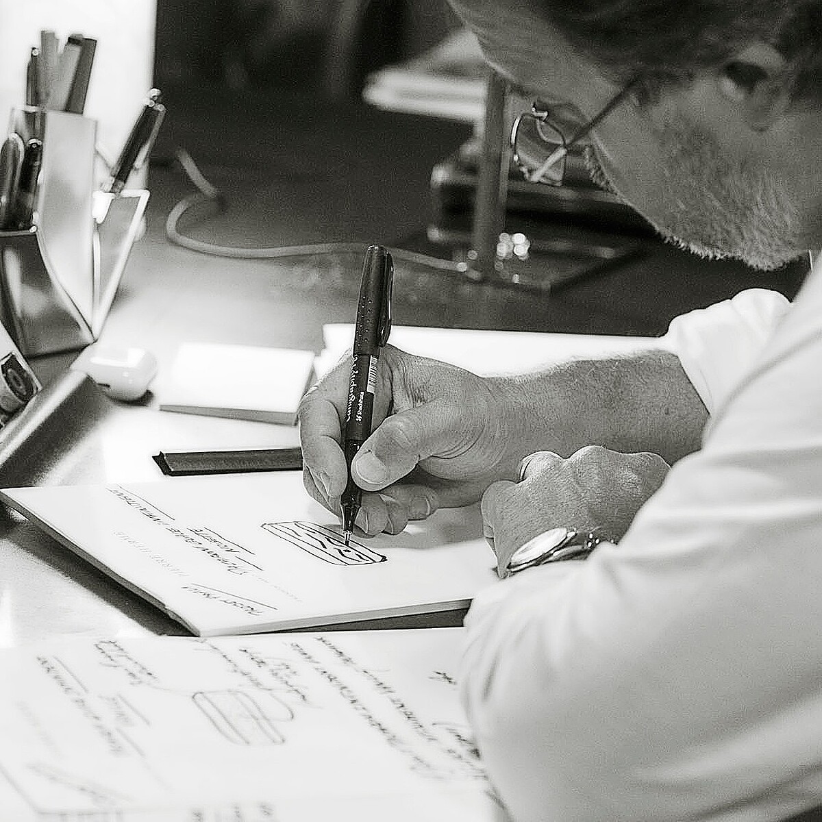 Pierre Herm&eacute; 出生於烘焙世家。