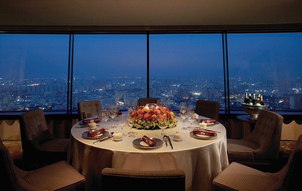酒店最高樓的「醉月樓」餐廳空間。