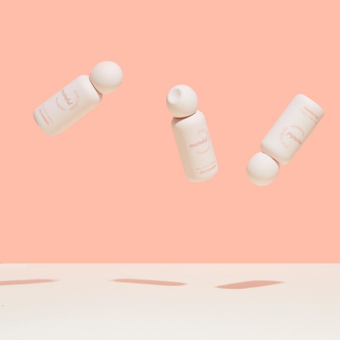 I'M MEME我愛零暗沉奶霧持久粉底液SPF30/PA+++情境圖。