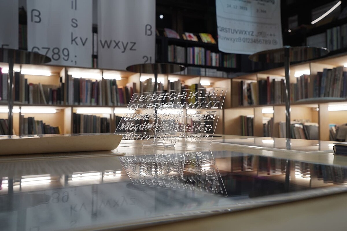 全新的數位字型「neue Serie57&reg;」，雖然誕生於數位時代，但其根源可以追溯到 19 世紀。圖片來源：不只是圖書館。