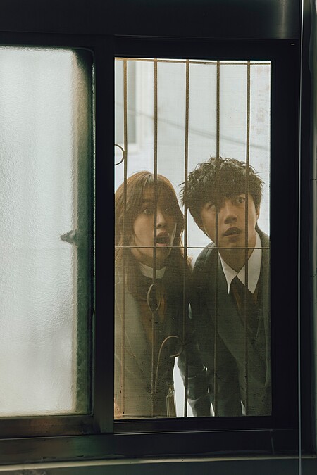 陳庭妮跟蔡凡熙在《幸福房屋事件簿》飾演專門處理凶宅的房仲