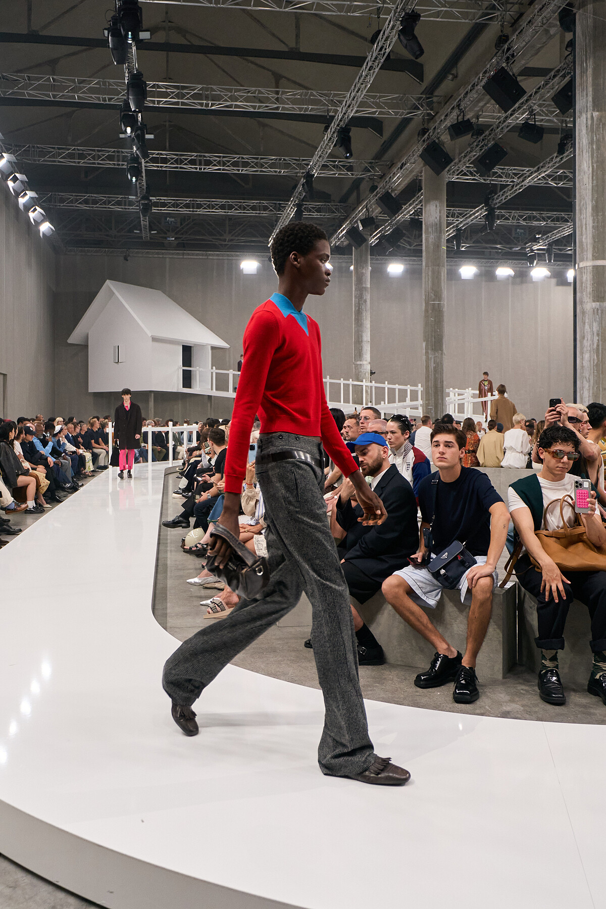 Prada 2025SS 男裝系列。