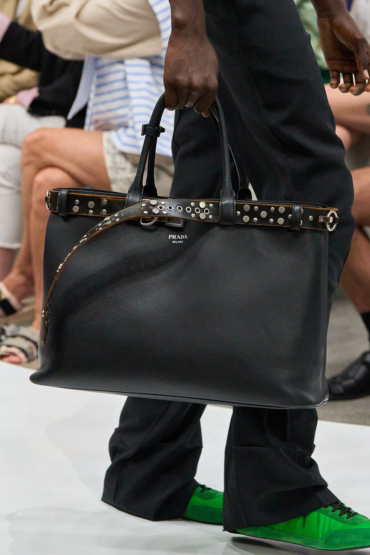 Prada 2025SS 男裝系列。