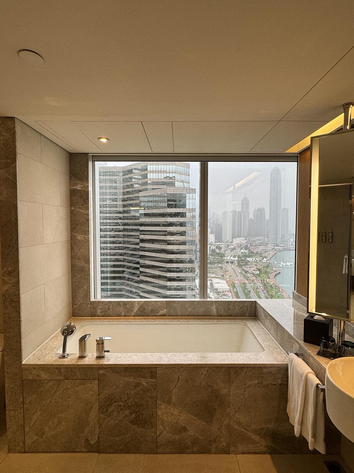 香港萬麗海景酒店開箱直擊