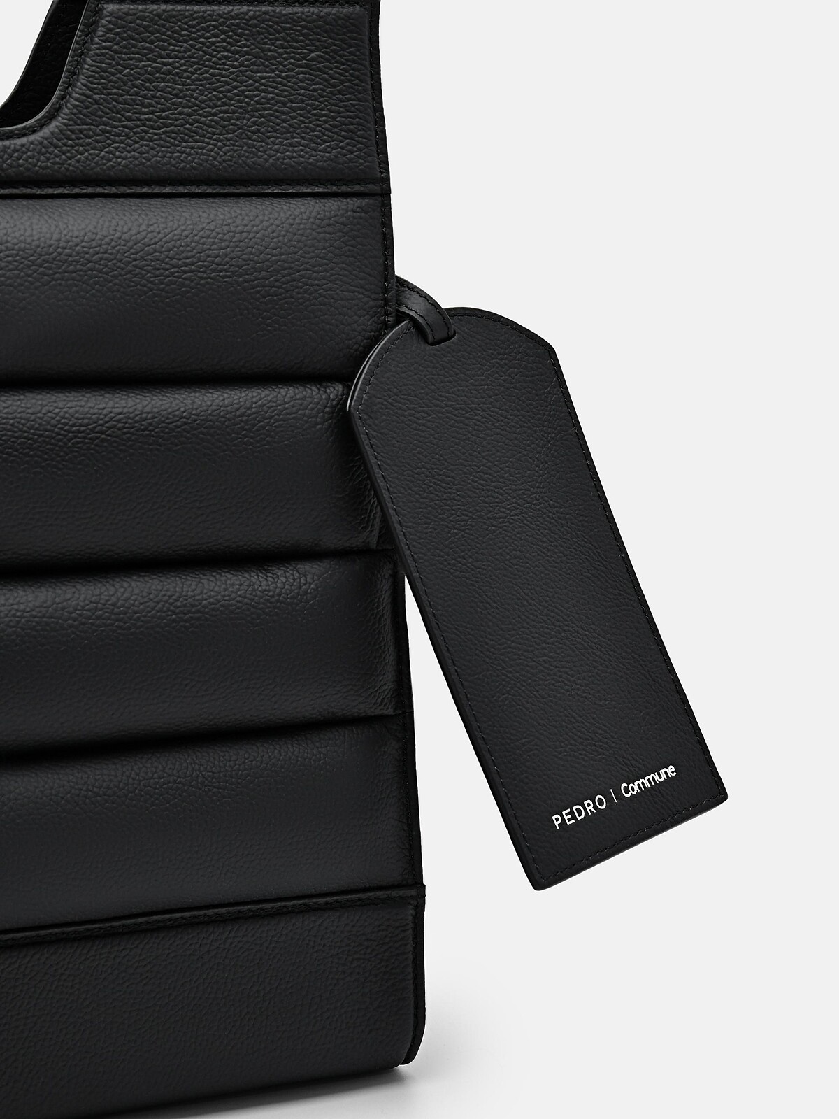 PEDRO x COMMUNE聯名Aviate手提包，NT5,390。