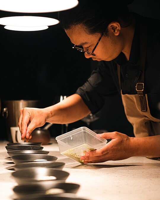 主廚江曜宇(Yao)。