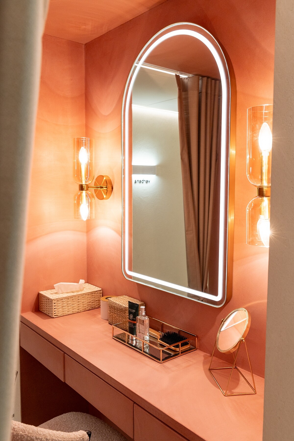 Spa L&rsquo;OCCITANE歐舒丹美妍美體中心中山店獨立梳化室。