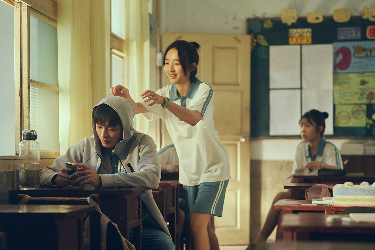 《夏日的檸檬草》李沐大爆曹佑寧拍戲之餘私下顛覆高冷形象。