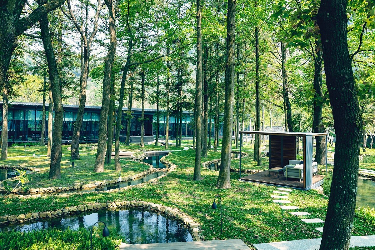 絕美的「水之庭園」。