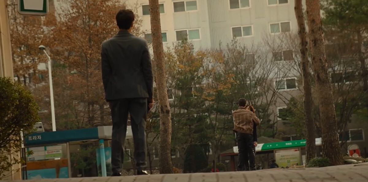 前方高能！喔不！前方高原熊抱李微進！