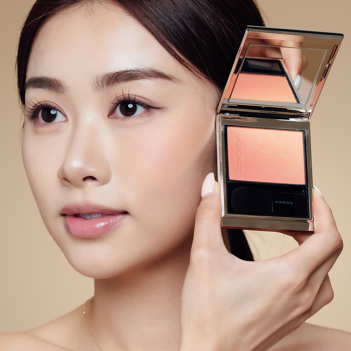 SUQQU晶采柔艷頰彩#03夕波YUUNAMI 試色。