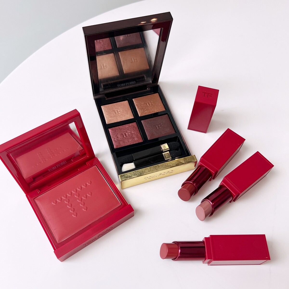 Tom Ford 2024七夕情人節限量彩妝。