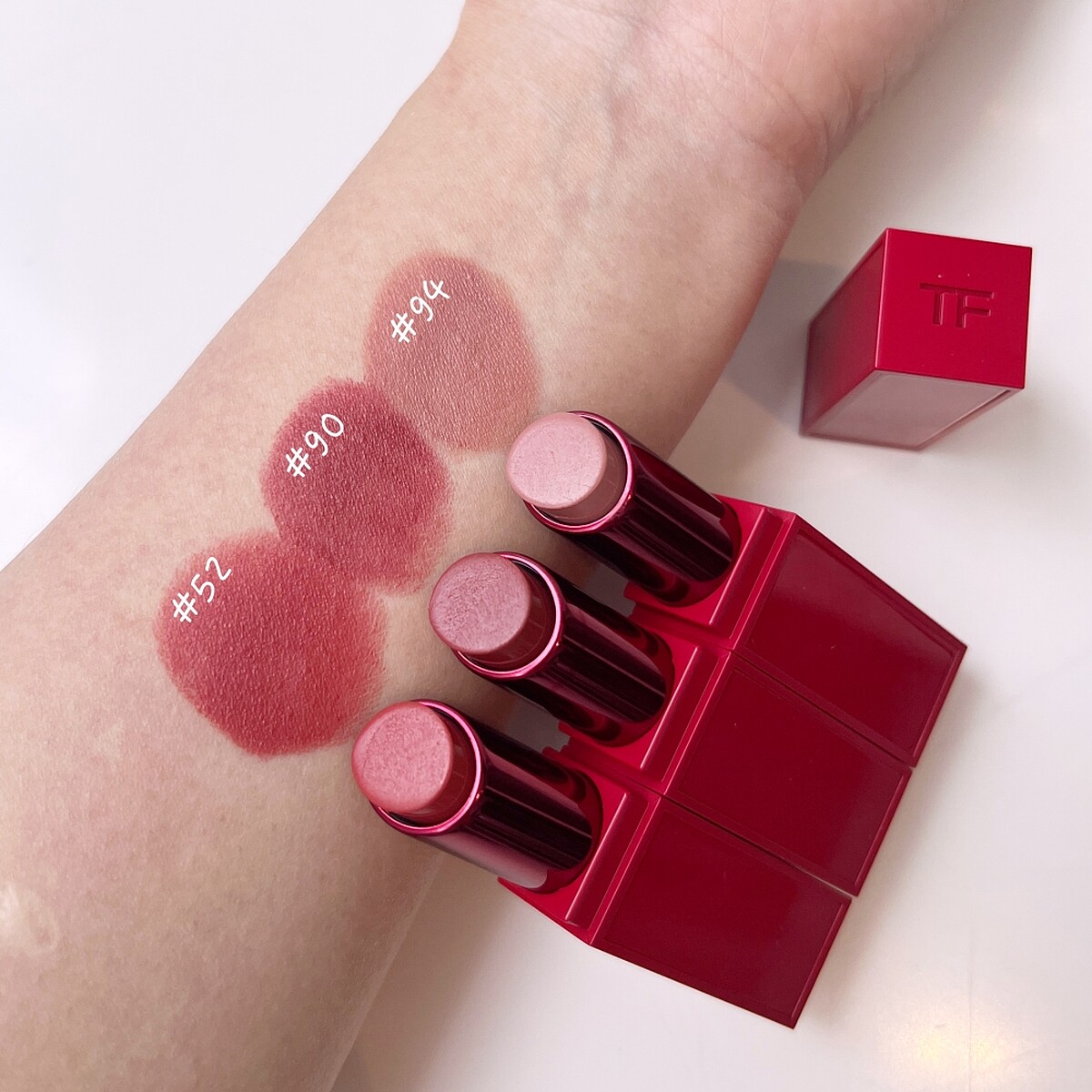 Tom Ford情人節限量彩妝設計師絲絨霧光唇膏(共3色)，NT2,150