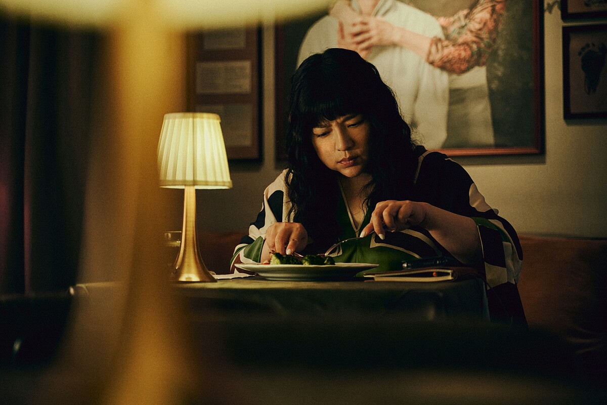 《都市懼集》唐綺陽品嚐美食