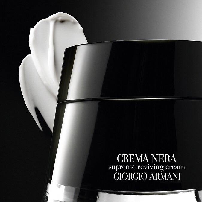 Armani Beauty亞曼尼黑曜岩奇蹟乳霜30ml， NT9,500、50ml，NT1,5800