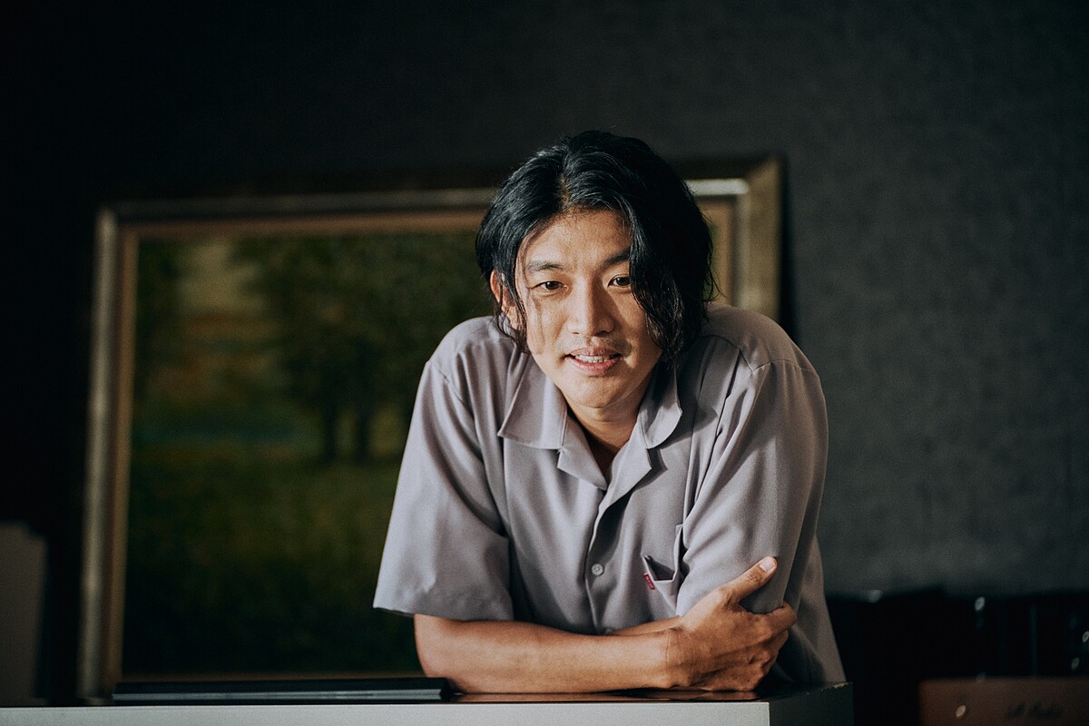 《都市懼集》曾少宗飾演民宿主人