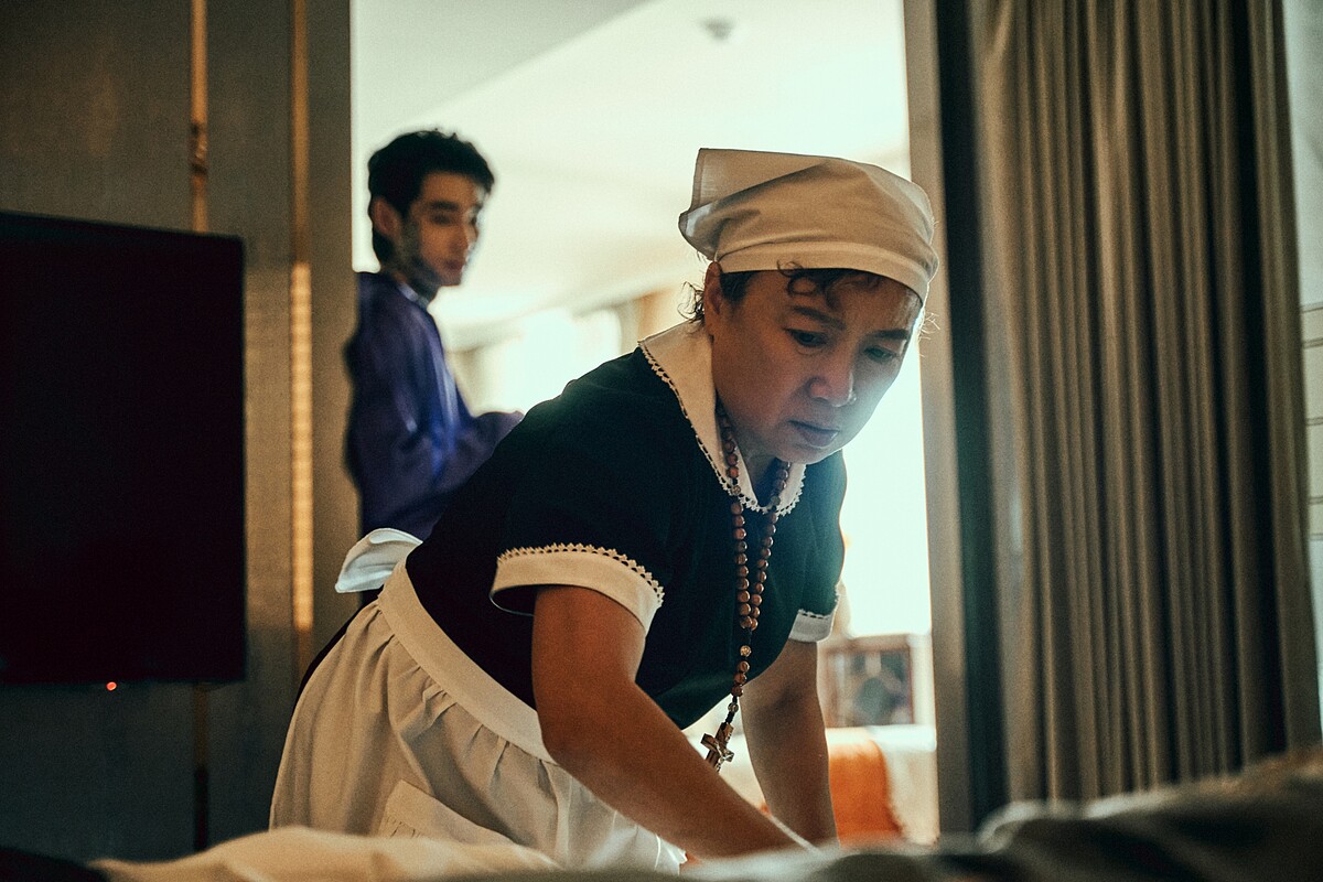 《都市懼集》謝麗金飾演客房清潔員工