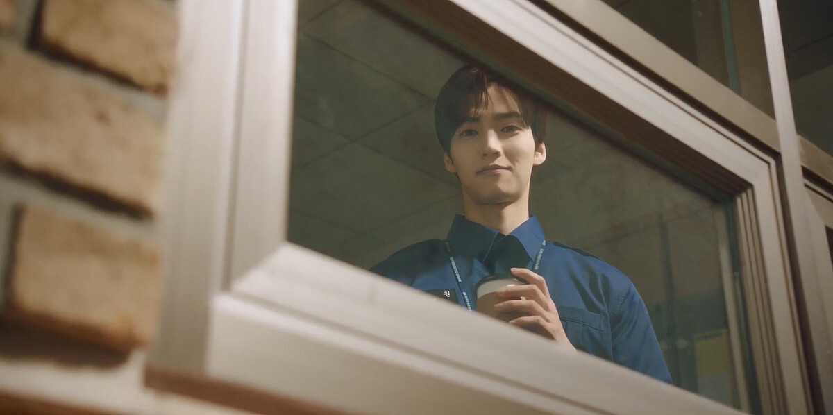 高原換到次長辦公室，更方便看著林順