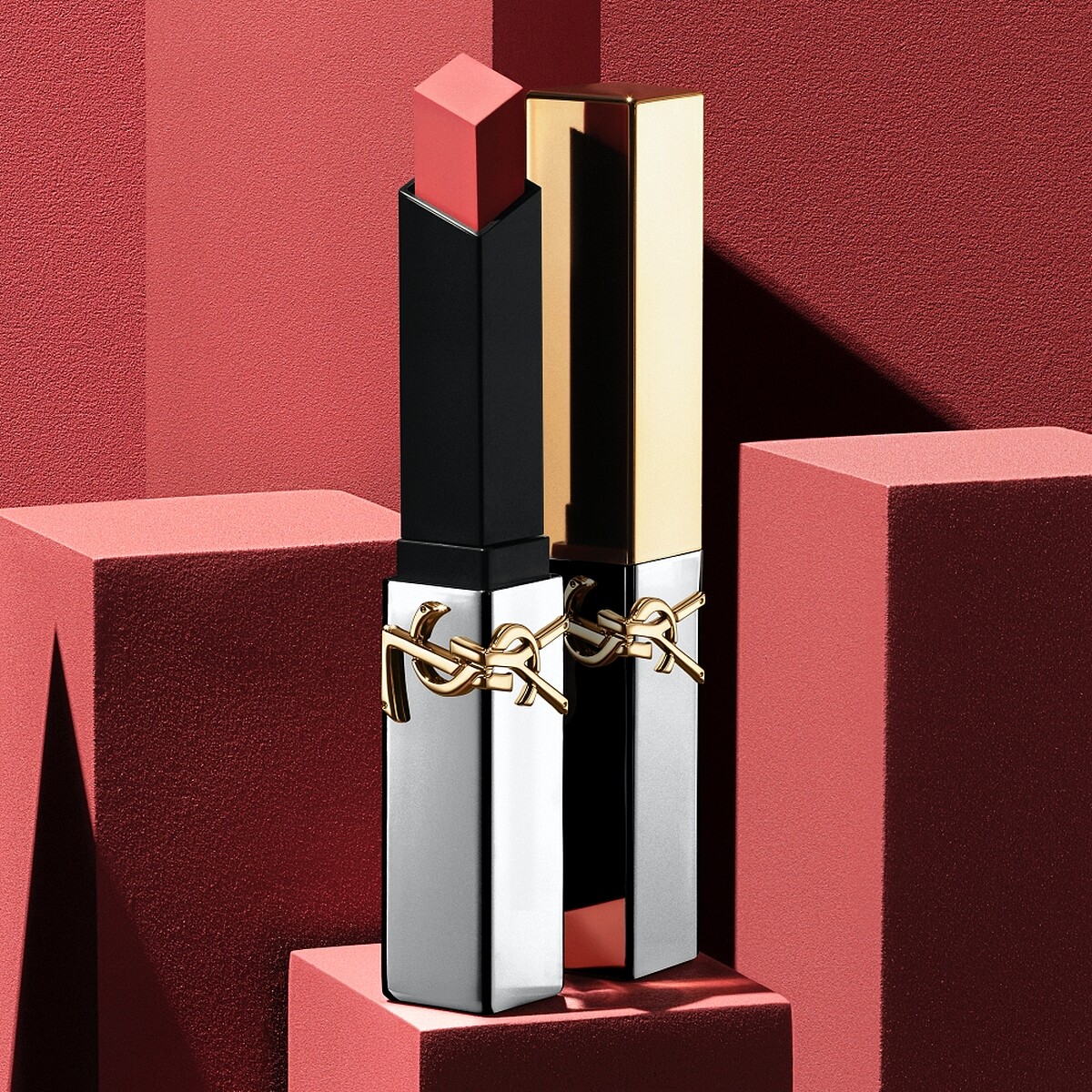 YSL七夕情人節奢金燦銀限定版奢華緞面絲絨唇膏(#77煙燻裸粉)，NT1,580