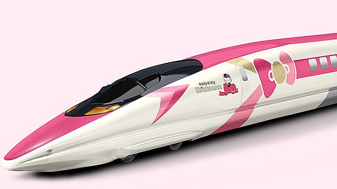 Hello Kitty新幹線車廂粉嫩外觀超吸睛