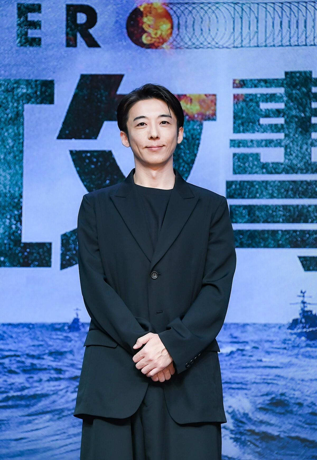 日本男演員高橋一生首度參與台劇演出,在《零日攻擊Zero Day》飾演一名台日混血。