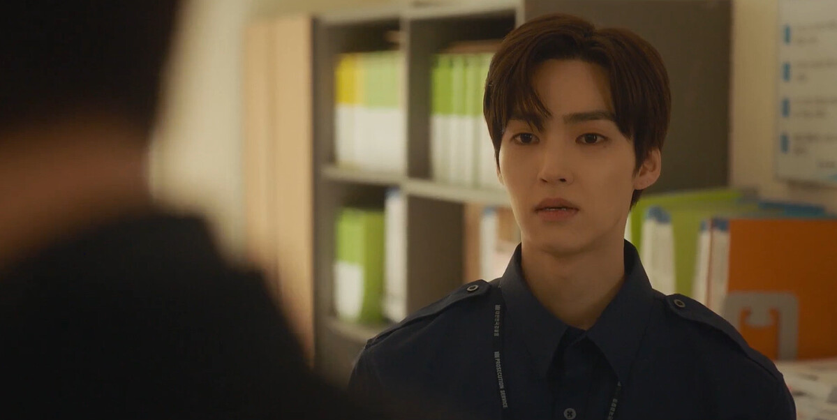 高原藉機拜託桂志雄找李微進，並不知林順正被白院長綁架