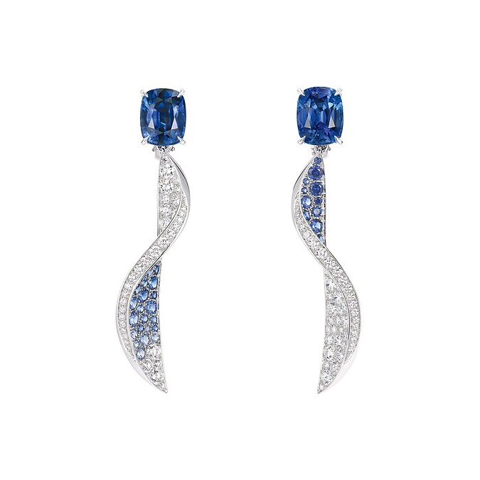 Ballet 18K白金耳環