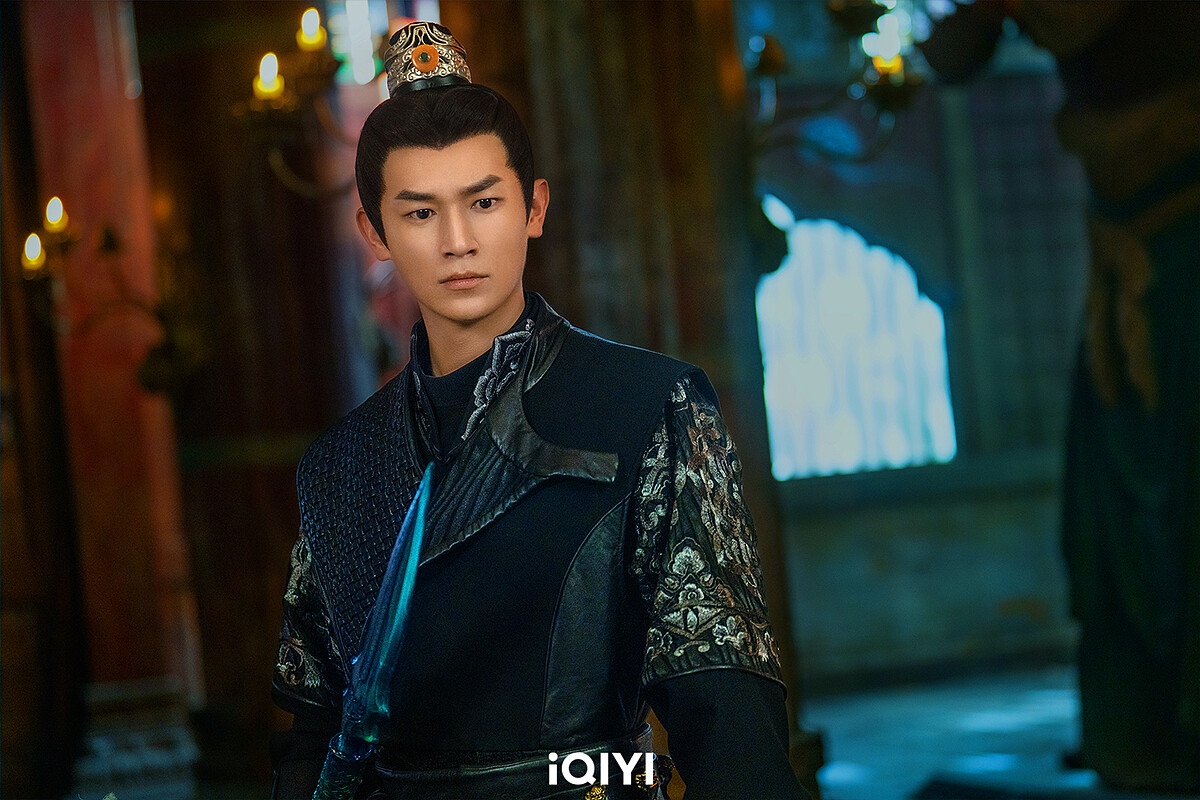 楊旭文飾演盧凌風