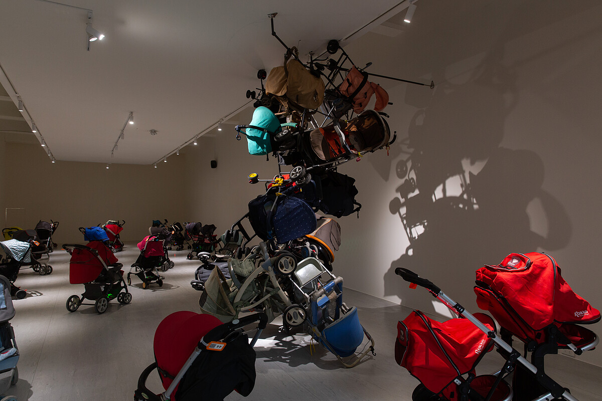 「之間II─徐瑞憲個展」展場圖，2024。 圖像由臺北市立美術館提供。