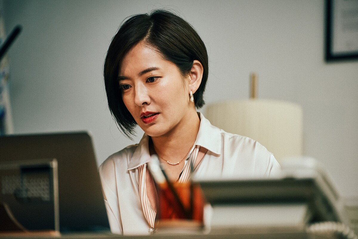 《都市懼集》周采詩秀一口流利日文