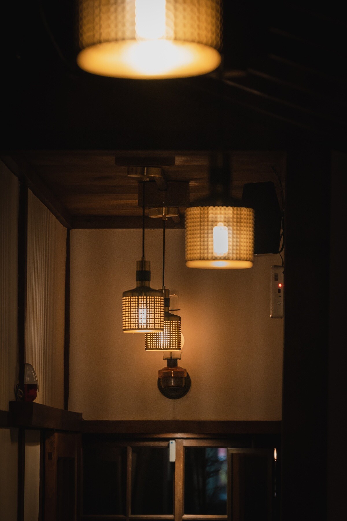 「伏流物件」展現獨特的姿態。