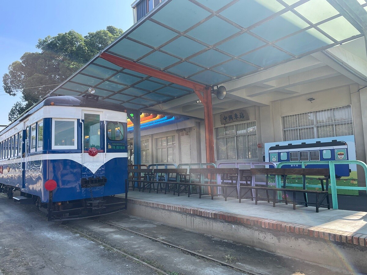 原先除了載人也用來載收成的甘蔗。