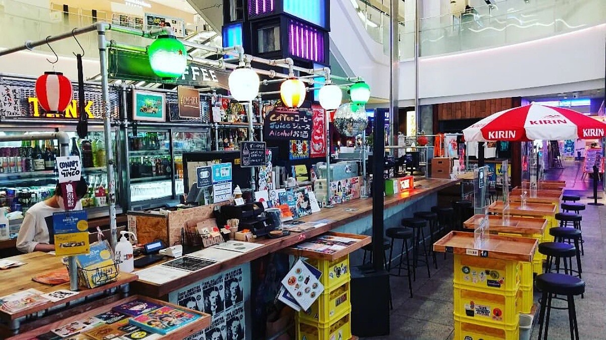 「TANK 酒場／喫茶」。