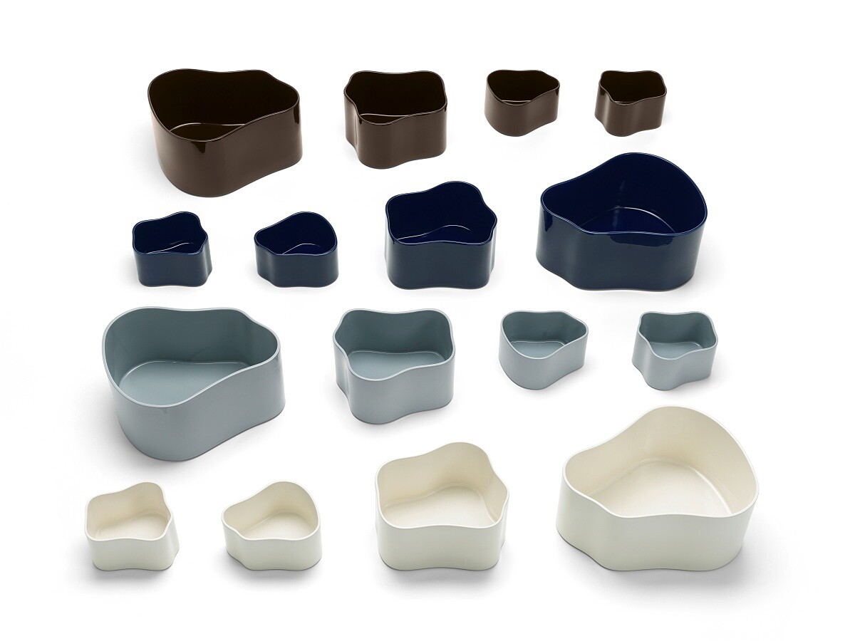 「Riihitie Plant」弧線型花器。