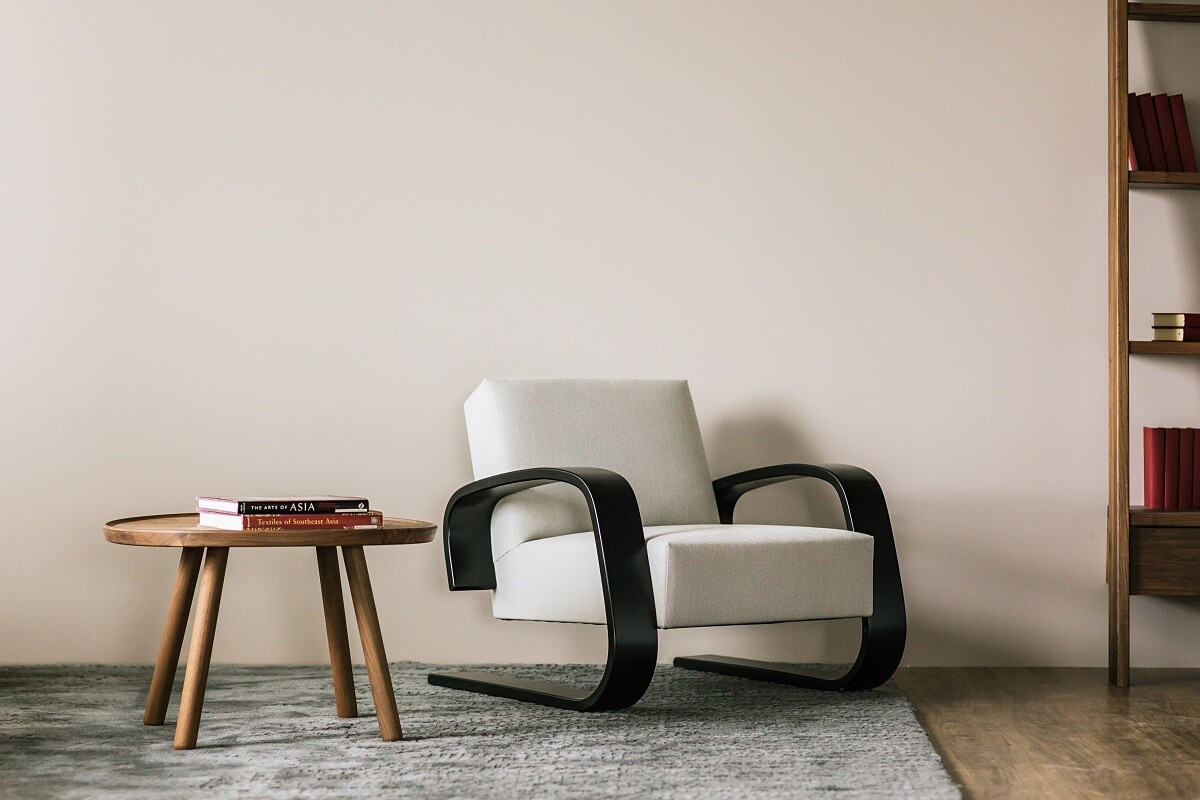 「Armchair 400 Tank」。