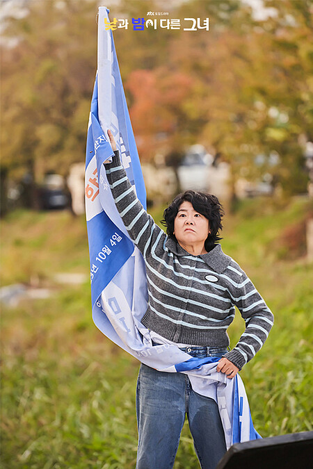 李微進變身之後的奮力一搏，為她自己開闢出康莊大道