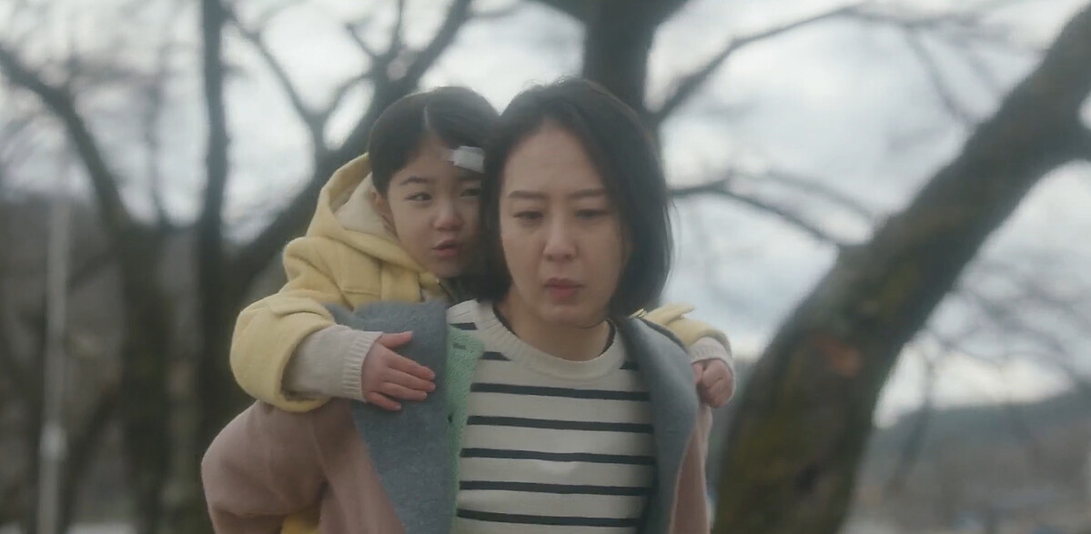 小阿姨實現立刻飛到身邊保護李微進的諾言