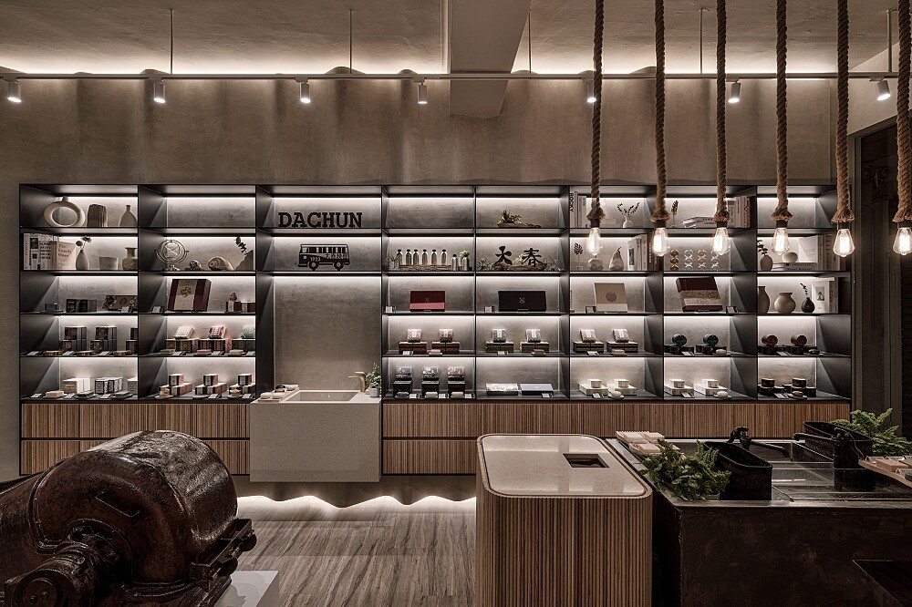 大春煉皂迪化旗艦店店內。