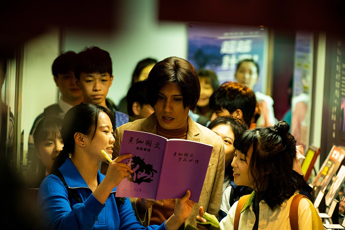 黃宣詮釋《正港分局》萬人迷國文補教名師黃仙