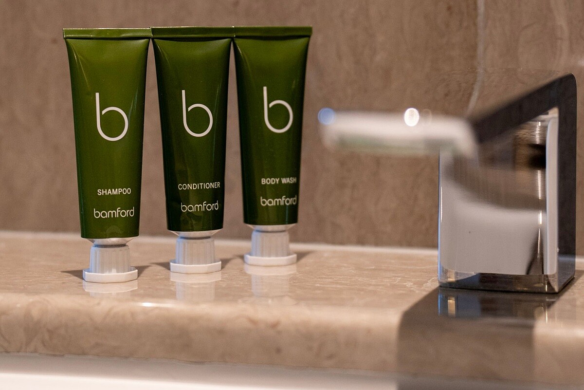 沐浴用品則選用由英國貴族 Carole Bamford 女爵所創立 的 Bamford。